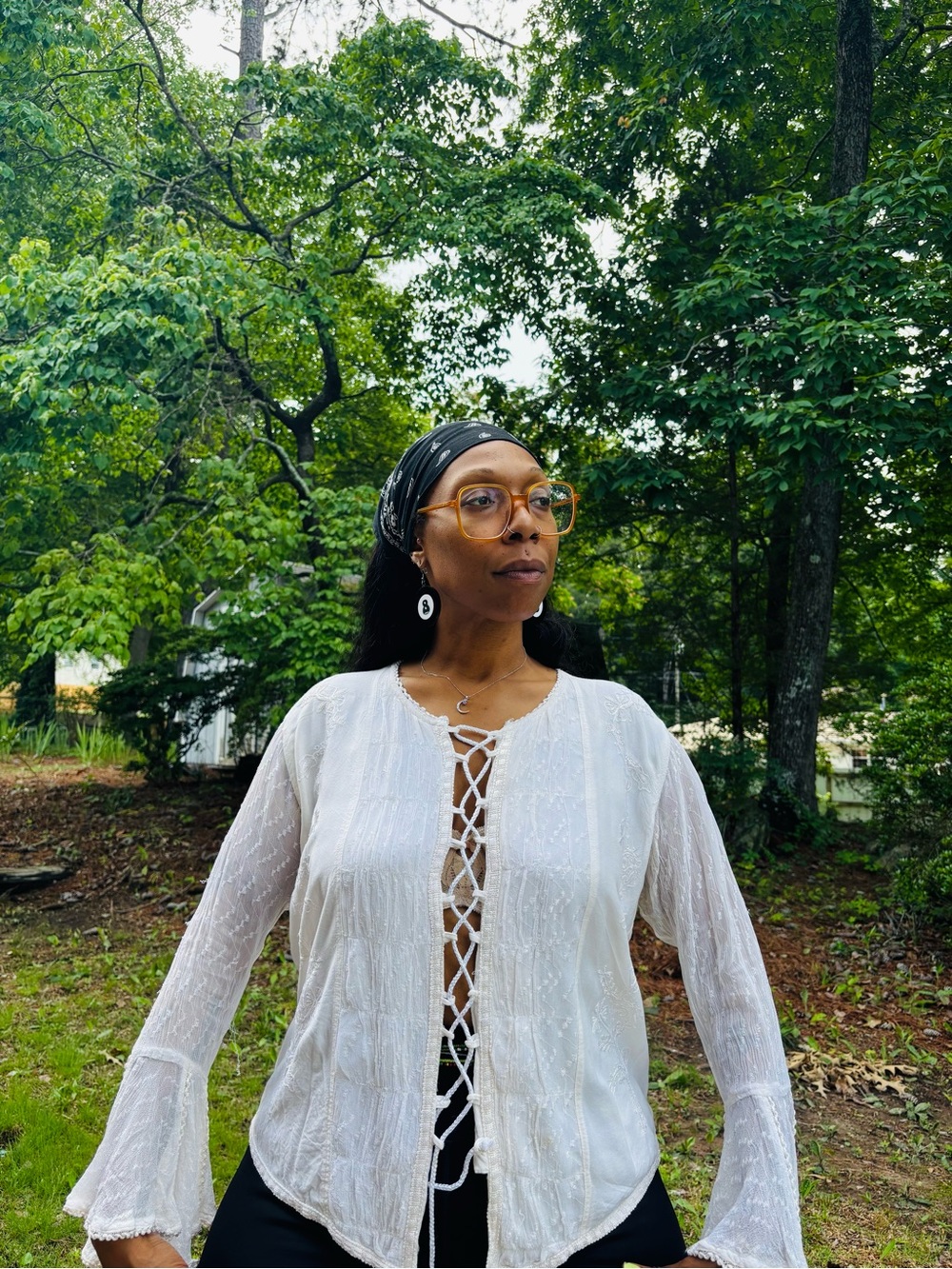 🤍 L’Pogee Boutique🤍 Bell Sleeve Blouse